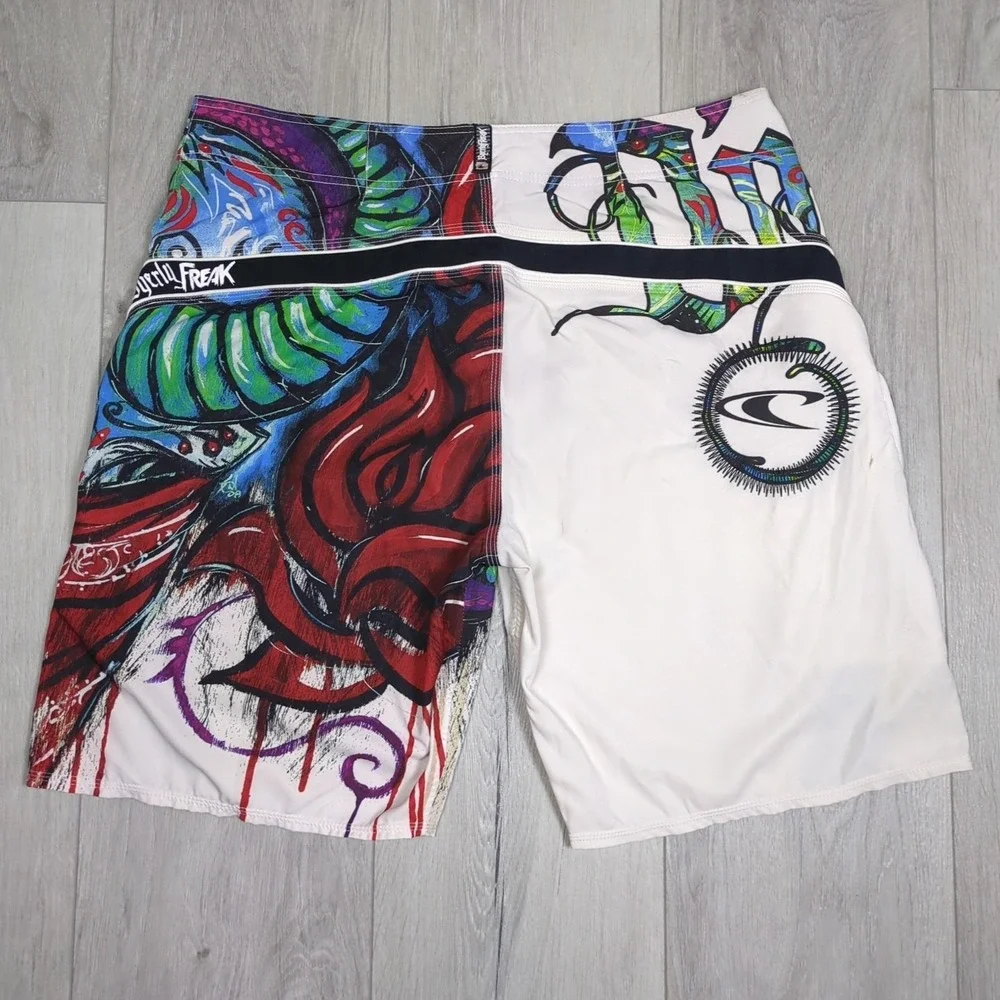 VTG Y2K O'Neil Byerly Freak Boardshorts Mens 40 White Skull Octopus Wax Comb 10